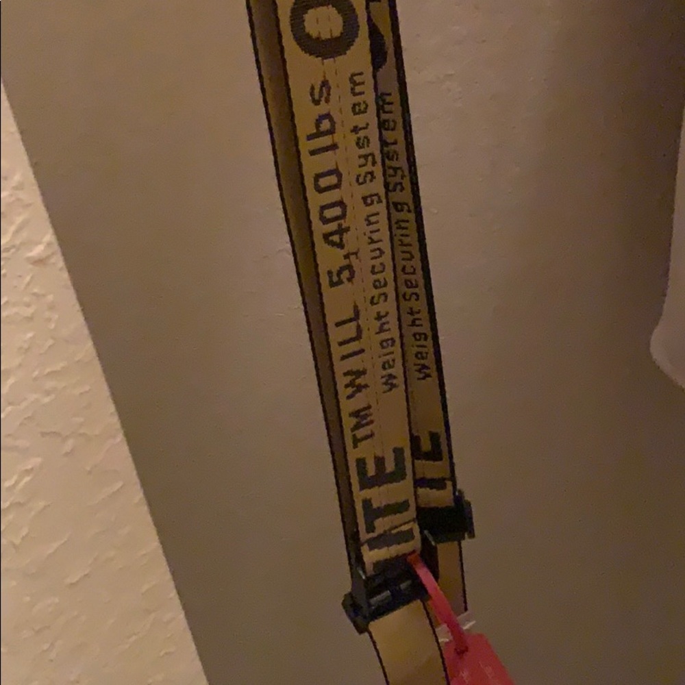 OFF-WHITE BELT (yellow) AUTHENTIC.